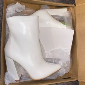 White booties BRAND NEW